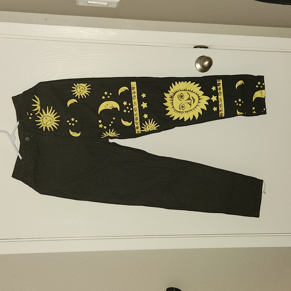 Sun and Moon denim high waist. Grunge jeans. Size S